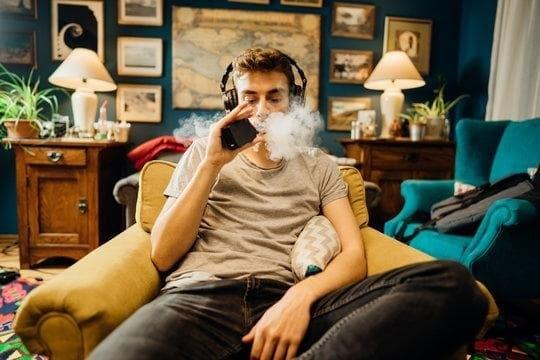 E-cigarete i tobacco w praktyce — kompleksowy przewodnik po bezpieczeństwie, prawie i wyborze